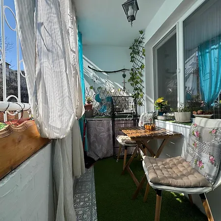The Master And Margarita Apartment, майстора и маргарита 2 * Burgas City