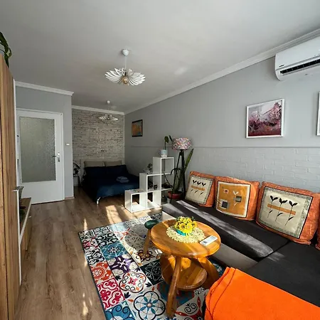 The Master And Margarita Apartment, майстора и маргарита 2 *