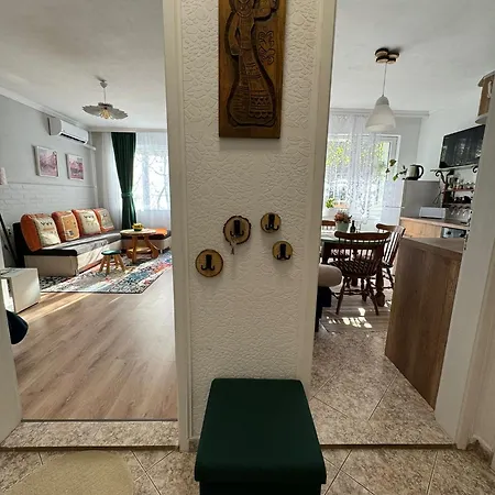 The Master And Margarita Apartment, майстора и маргарита 2