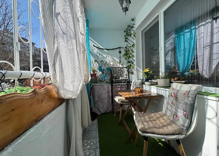 The Master And Margarita Apartment, майстора и маргарита 2 * ブルガス